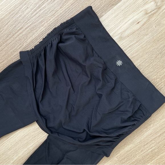 Athleta Got Legs 2 in 1 Crop Legging Skort Black Size Medium - Picture 3 of 4